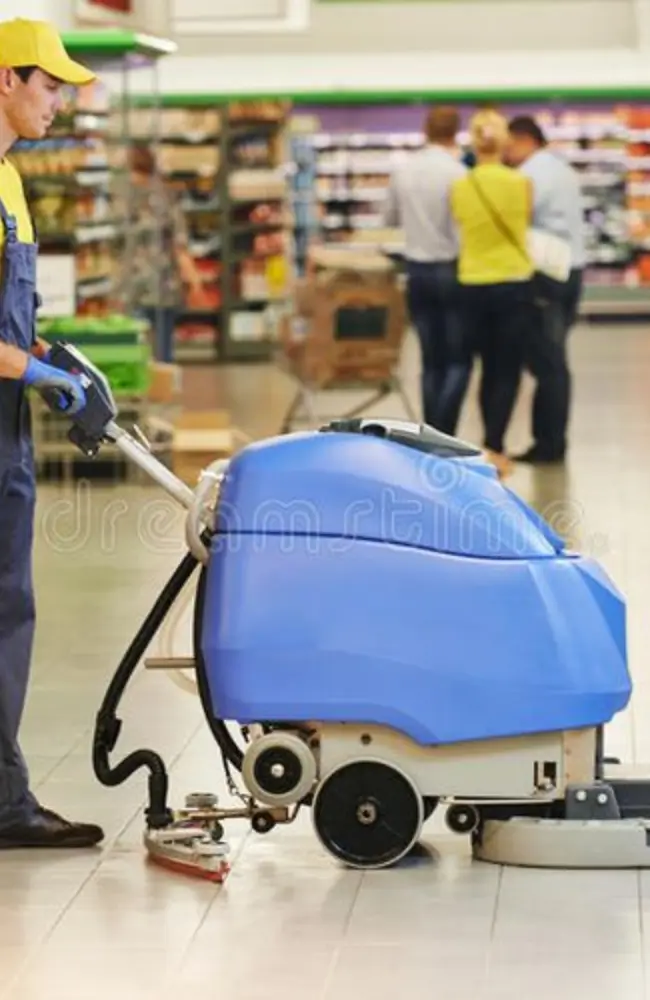 retail outlets & showrooms cleaning